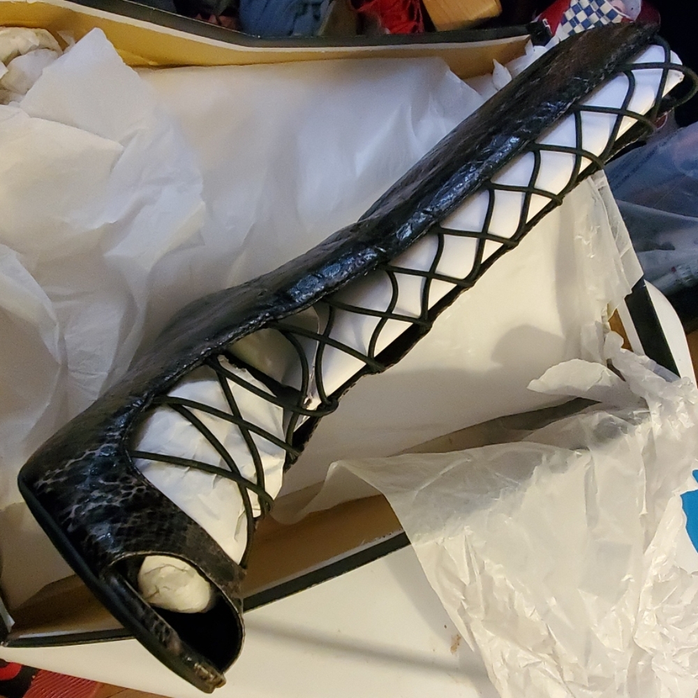 MIA Never Worn